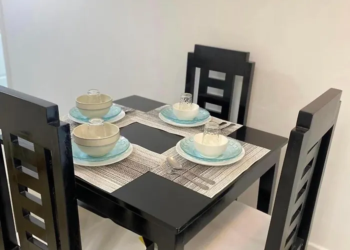 Aparthotel Azure Staycation Paranaque 4*