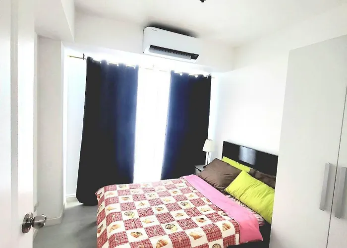 Aparthotel Azure Staycation Paranaque 4*